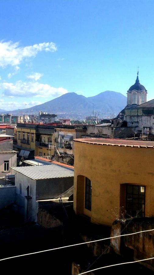 Apartamento I Tetti Del Centro Storico Nápoles Exterior foto